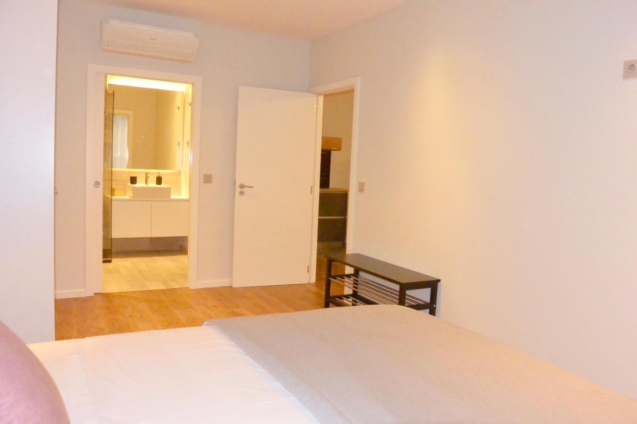 Apartment Lf Begonia, By Flat In