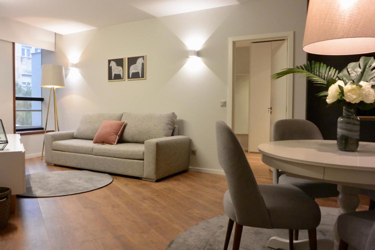 Apartment Lf Begonia, By Flat In